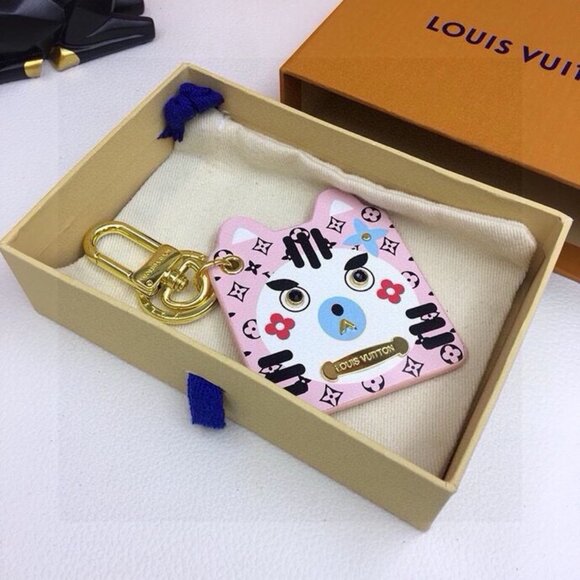 Louis Vuitton Cute Cat Bag Charm/Keychain - Picture 2 of 5